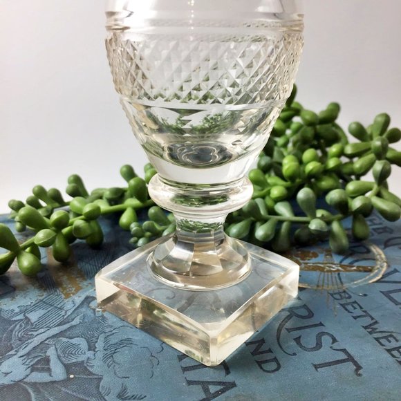 ANTIQUE Victorian Cut Glass Crystal Cayenne Spice Bottle with Gold Spoon Spice J - Picture 7 of 12